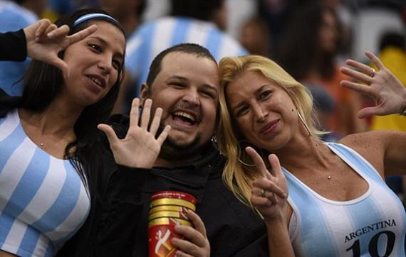 Argentina-Fans-4.jpg