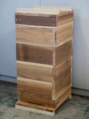 巣箱 ニホンミツバチ
