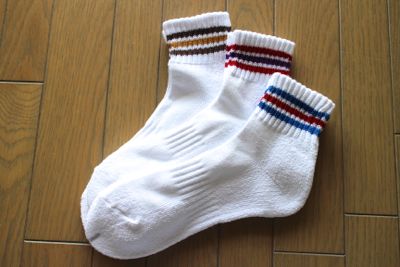 1404-socks-1.jpg