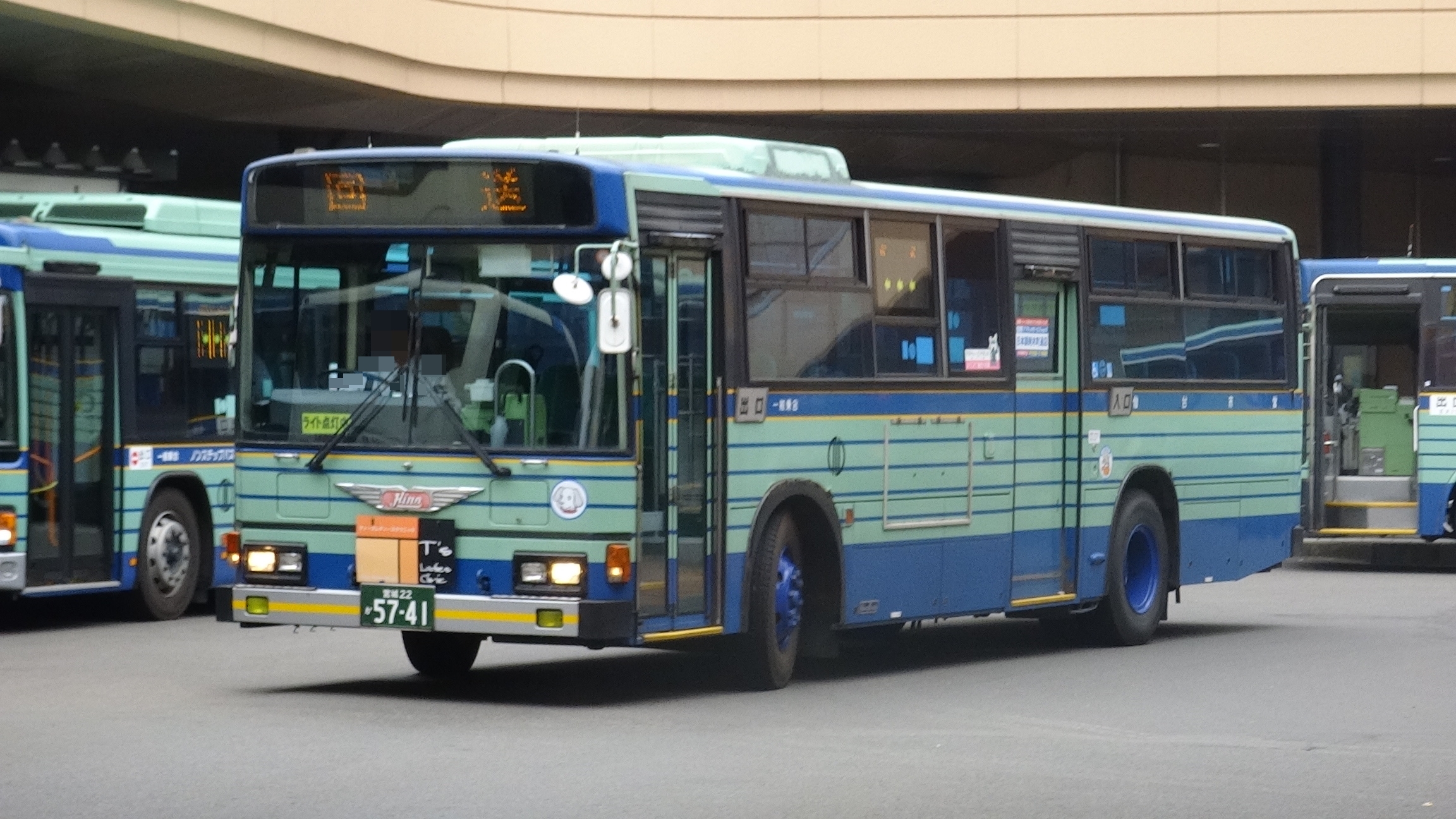 仙台市営バス M5741